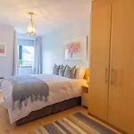 Guestready - Lively Near Castle Apartment