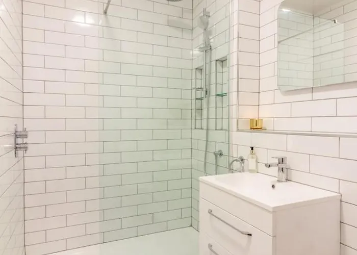 Guestready - Lively Near Castle