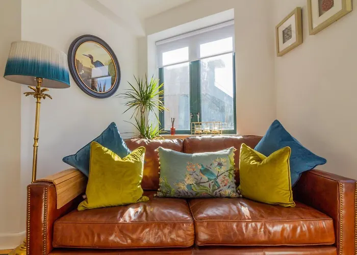 Guestready - Lively Near Castle * Dublin